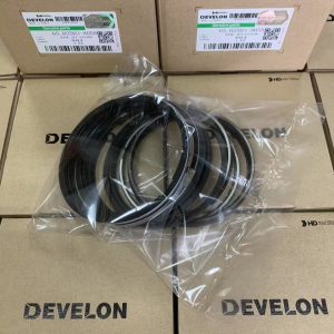 65.02503-8058 RING SET PISTON DOOSAN