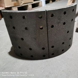 DAEWOO BUS BRAKE LINING FOR DAEWOO BUS 10 HOLES BRAKE DRUM PARTS