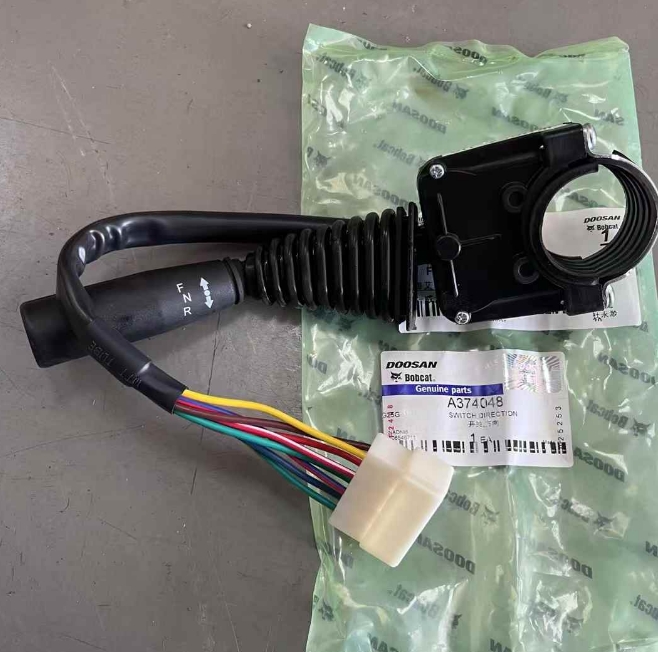 A374048 DIRECTION SWITCH DOOSAN