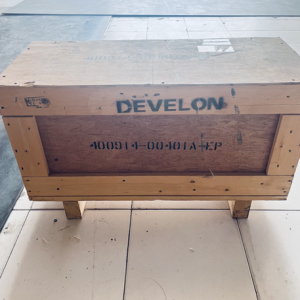 400914-00401A  PUMP,MAIN  DOOSAN DEVELON