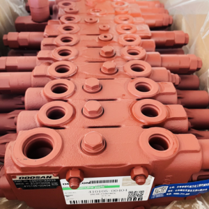 66410105-00404 MAIN CONTROL VALVE  DOOSAN DEVELON