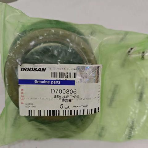 D700306 SEAL DOOSAN DEVELON