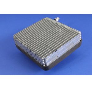 K1002215 EVAPORATOR  DOOSAN DEVELON