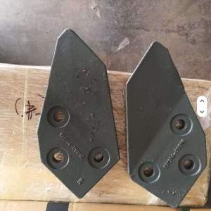101514-00012(R)/101514-00013(L) SIDE CUTTER  DOOSAN DEVELON