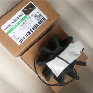 400902-00080  PUMP,WATER  DOOSAN DEVELON