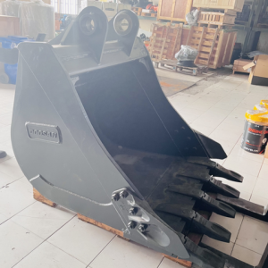 230104-01631M    BUCKET     DOOSAN DEVELON HYUNDAI
