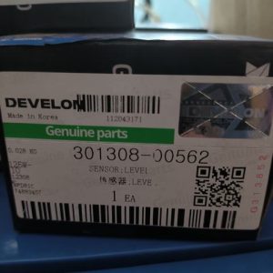 301308-00562 SENSOR;LEVEL DOOSAN DEVELON