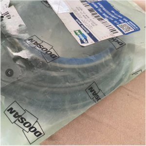 401107-01046    SEAL KIT, BOOM CYLINDER     DOOSAN DEVELON HYUNDAI