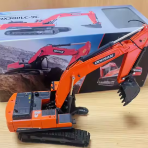 950215-00251    EXCAVATOR MODEL DX380LC-9C    DOOSAN DEVELON HYUNDAI