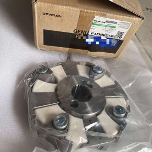 K1013827 COUPLING,PUMP  DOOSAN DEVELON