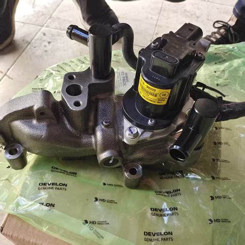 410116-00522D EGR VALVE DX130-9C DX130-9CN 410116-00522D DOOSAN DEVELON HYUNDAI