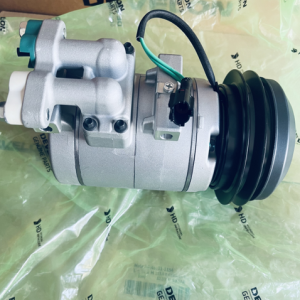 400102-00601 A/C COMPRESSOR  DOOSAN DEVELON