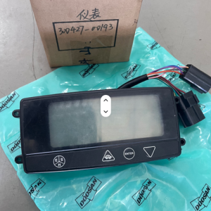 300427-00193 PANEL DOOSAN DEVELON