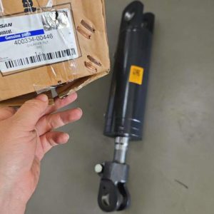 400334-00446    TILT CYLINDER     DOOSAN DEVELON HYUNDAI