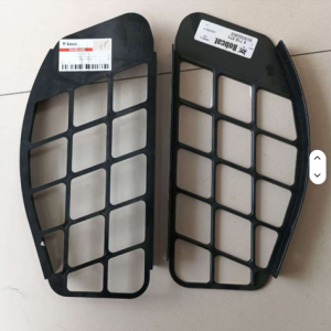 6716571 LOUVER  DOOSAN DEVELON