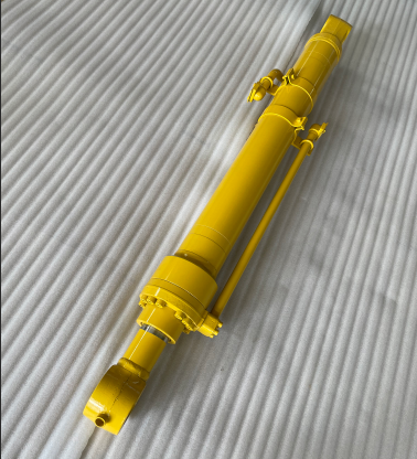 31Q8-60110 BUCKET CYLINDER DOOSAN DEVELON