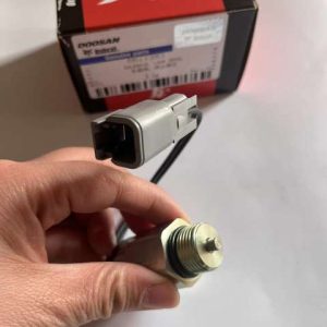 6674786/6677383 SOLENOID  DOOSAN DEVELON