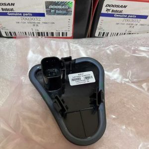 7003032    SWITCH, OVERRIDE     BOBCAT DEVELON HYUNDAI