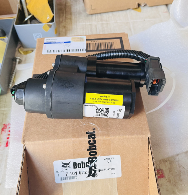 7101672 ACTUATOR DOOSAN DEVELON