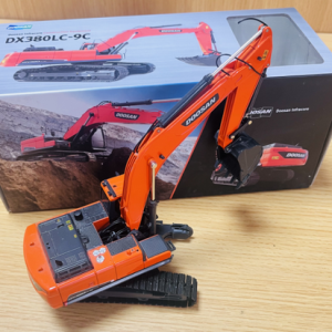 950215-00251    EXCAVATOR MODEL DX380LC-9C    DOOSAN DEVELON HYUNDAI