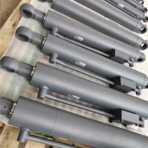 400309-00699E  CYLINDER,BUCKET  DOOSAN DEVELON