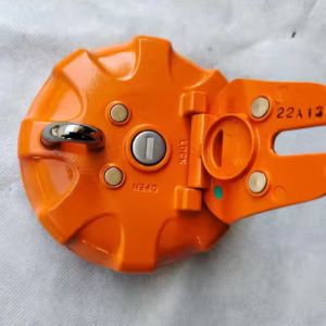 110508-14949A 110508-22778   FUEL TANK CAP WITH KEY     DOOSAN DEVELON HYUNDAI