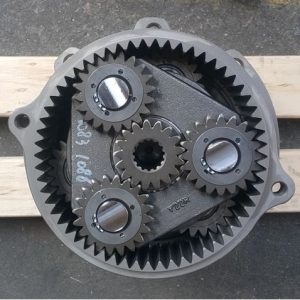 130426-00037     SWING REDUCTION GEAR DX480LCA DX500LCA DX520LCA  DOOSAN DEVELON