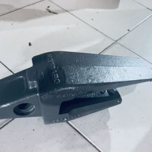 K9005352 2713-1220A ADAPTER, TOOTH DOOSAN DEVELON