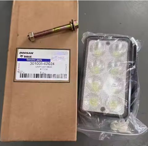 301005-02024 LAMP, HEAD (HEAD LAMP) DOOSAN DEVELON