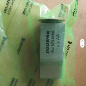 410116-02468  EXPANSION VALVE  DOOSAN DEVELON