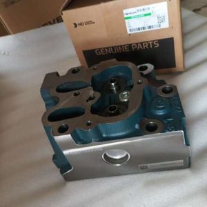 150113-00823A  CYLINDER HEAD  DOOSAN DEVELON