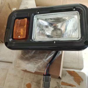 2534-1167B     LAMP ASSY, FRONT COMBI (RH)     DOOSAN DEVELON