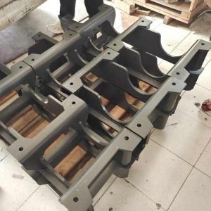 200112-00176 GUARD, CHAIN DX220A DX225LCA DOOSAN DEVELON