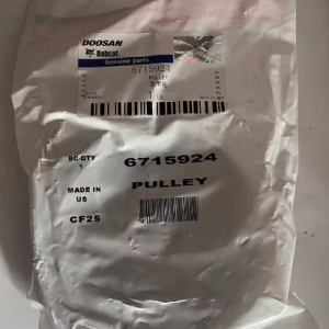 6715924     PULLEY     DOOSAN DEVELON