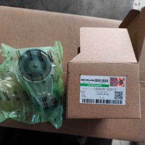 130206-00017  TENSIONER, AUTO DX360 DX350 DX420  DOOSAN DEVELON