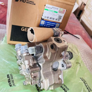 65.10501-7005A HIGH PRESSURE FUEL PUMP DOOSAN DEVELON