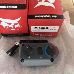 6674228  PANEL, HVAC CONTROLLER  DOOSAN DEVELON